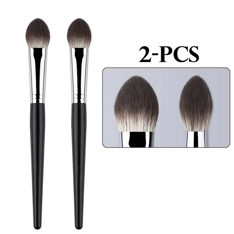 1/2PCS Peach Heart Blusher Brush – Pieni tasainen harja jauheelle, kermalle ja nestemäiselle blushille